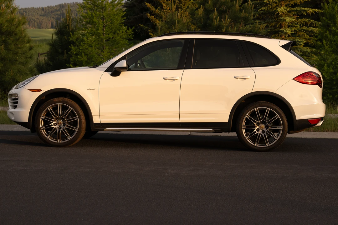 2014 Porsche 958 Cayenne Diesel - Image 15 of 31