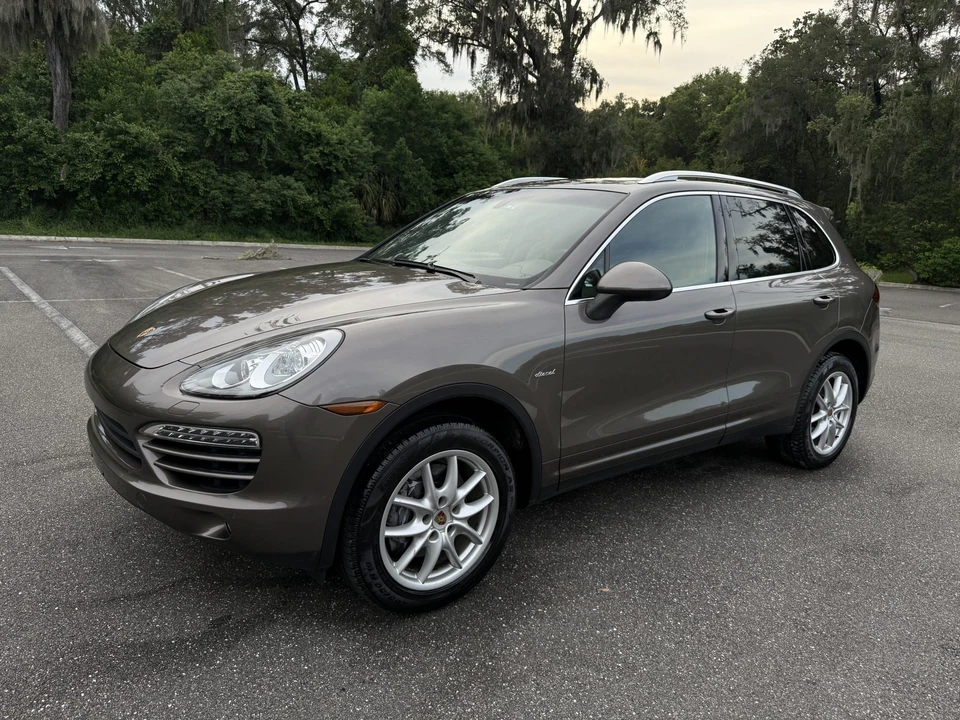 2014 Porsche 958 Cayenne Diesel - Image 11 of 31