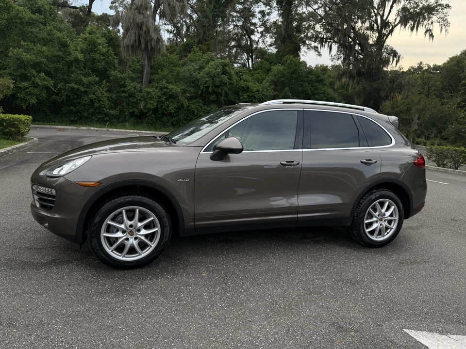 2014 Porsche 958 Cayenne Diesel - Image 13 of 31