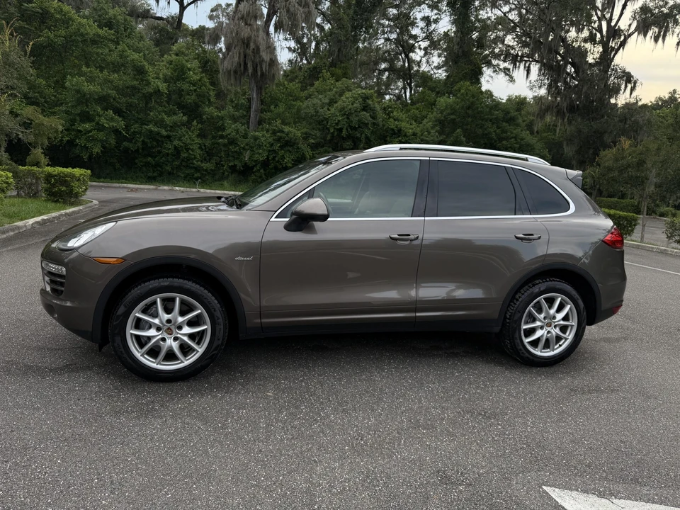 2014 Porsche 958 Cayenne Diesel - Image 12 of 31