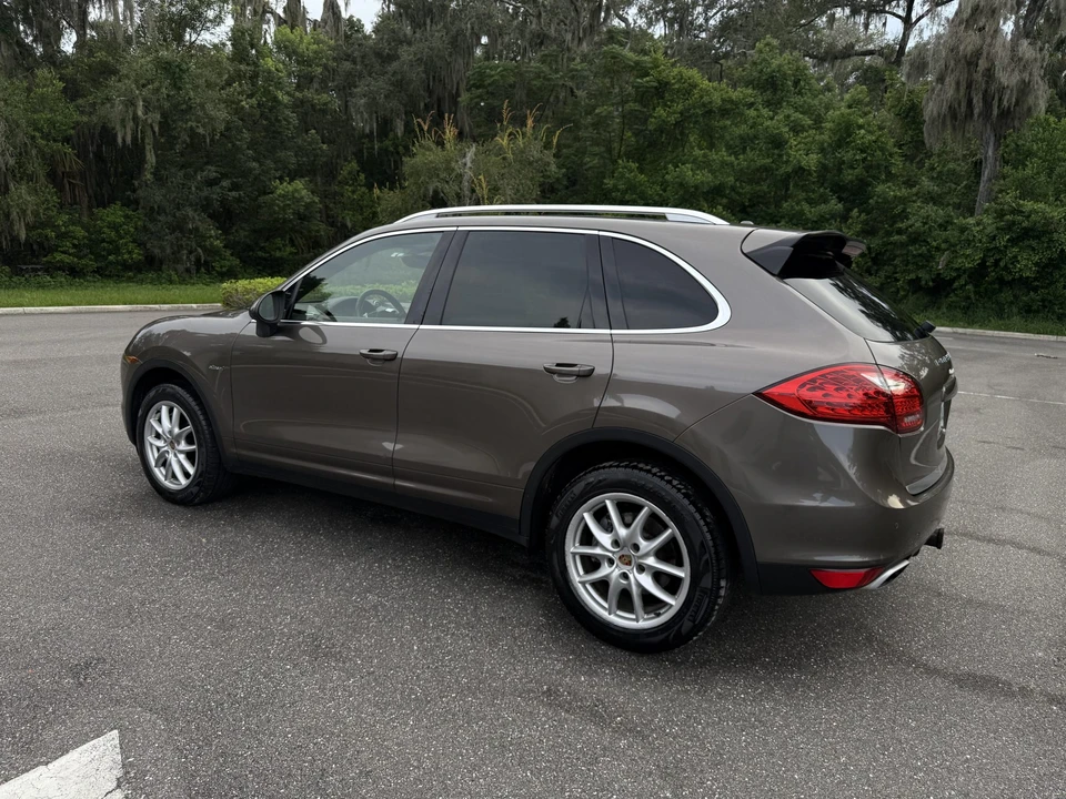 2014 Porsche 958 Cayenne Diesel - Image 21 of 31