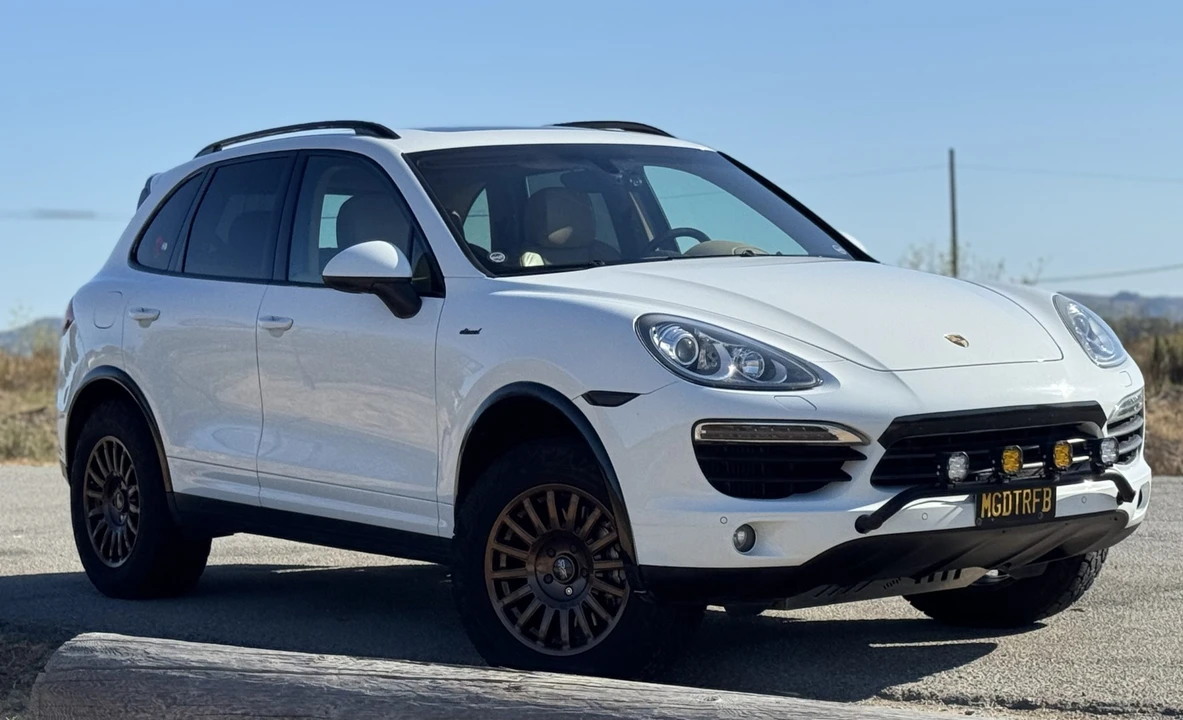 2014 Porsche 958 Cayenne Diesel - Image 13 of 31
