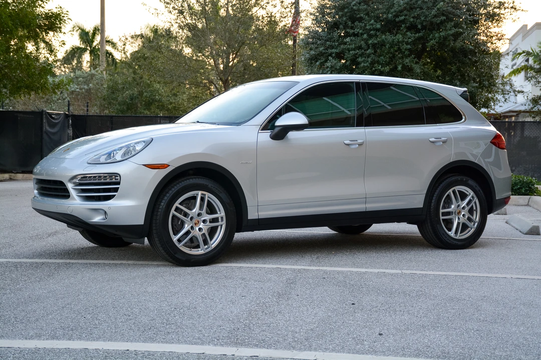 2014 Porsche 958 Cayenne Diesel - Image 7 of 31