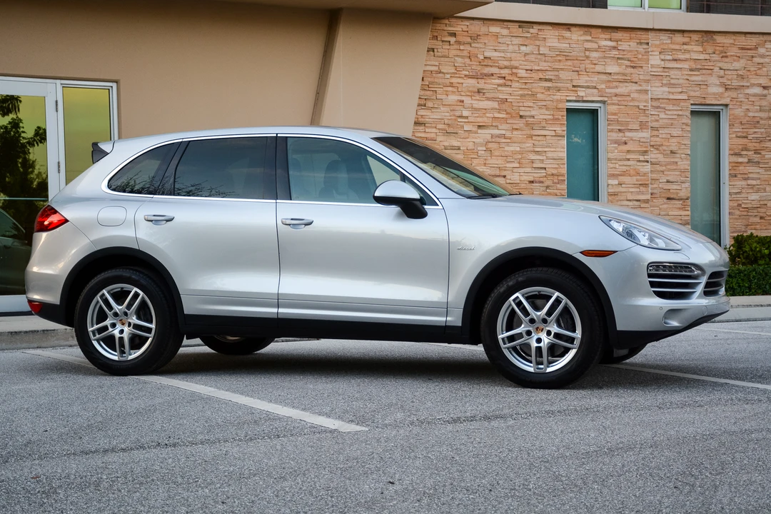 2014 Porsche 958 Cayenne Diesel - Image 19 of 31