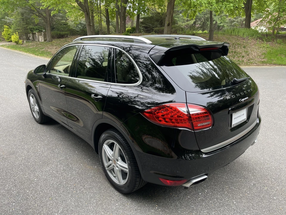 2014 Porsche 958 Cayenne Diesel - Image 7 of 31