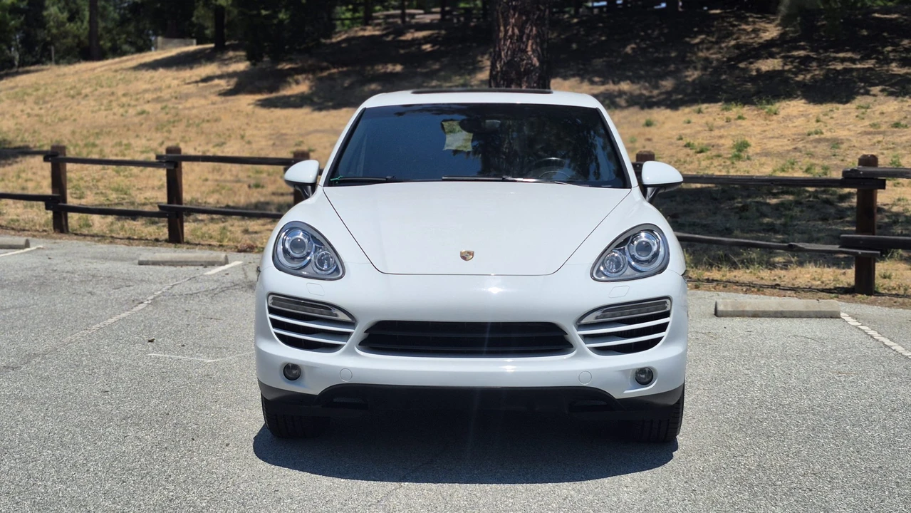 2014 Porsche 958 Cayenne Diesel - Image 15 of 31