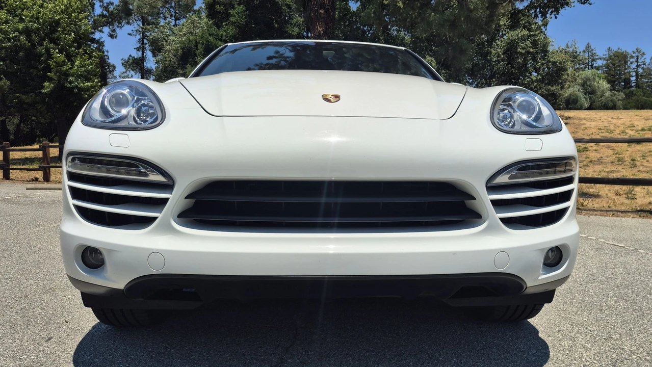 2014 Porsche 958 Cayenne Diesel - Image 18 of 31