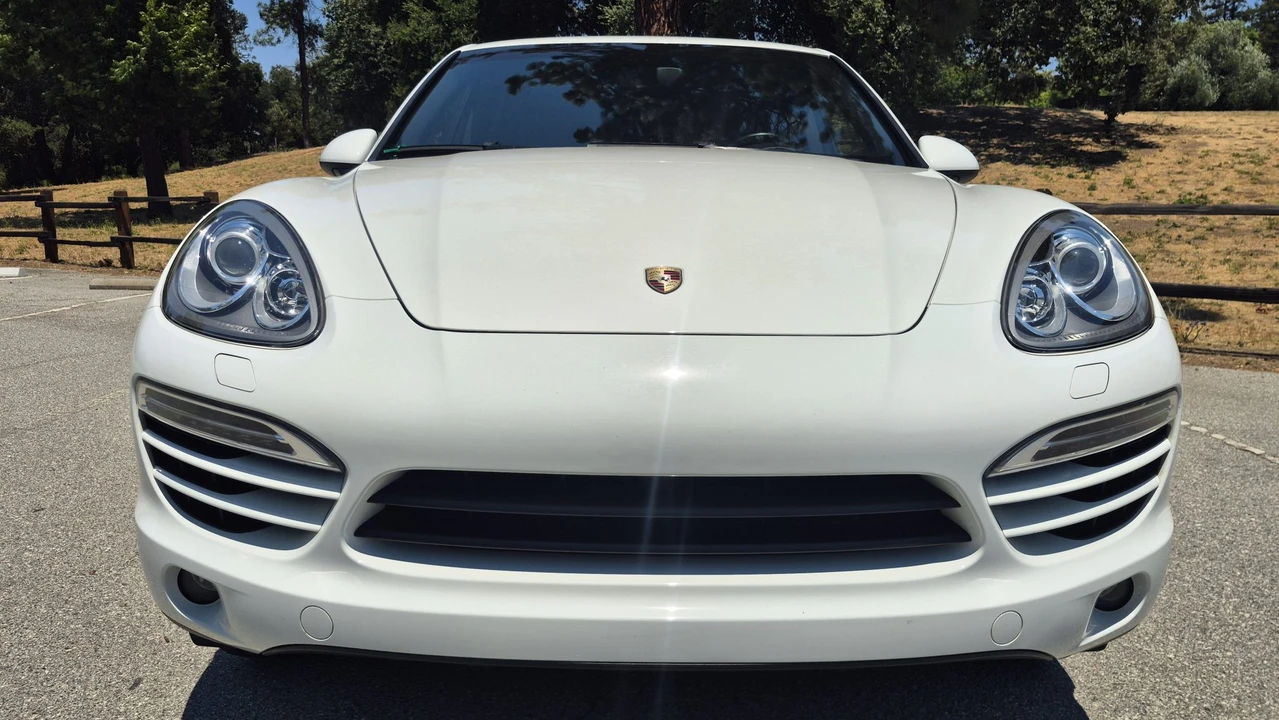 2014 Porsche 958 Cayenne Diesel - Image 17 of 31