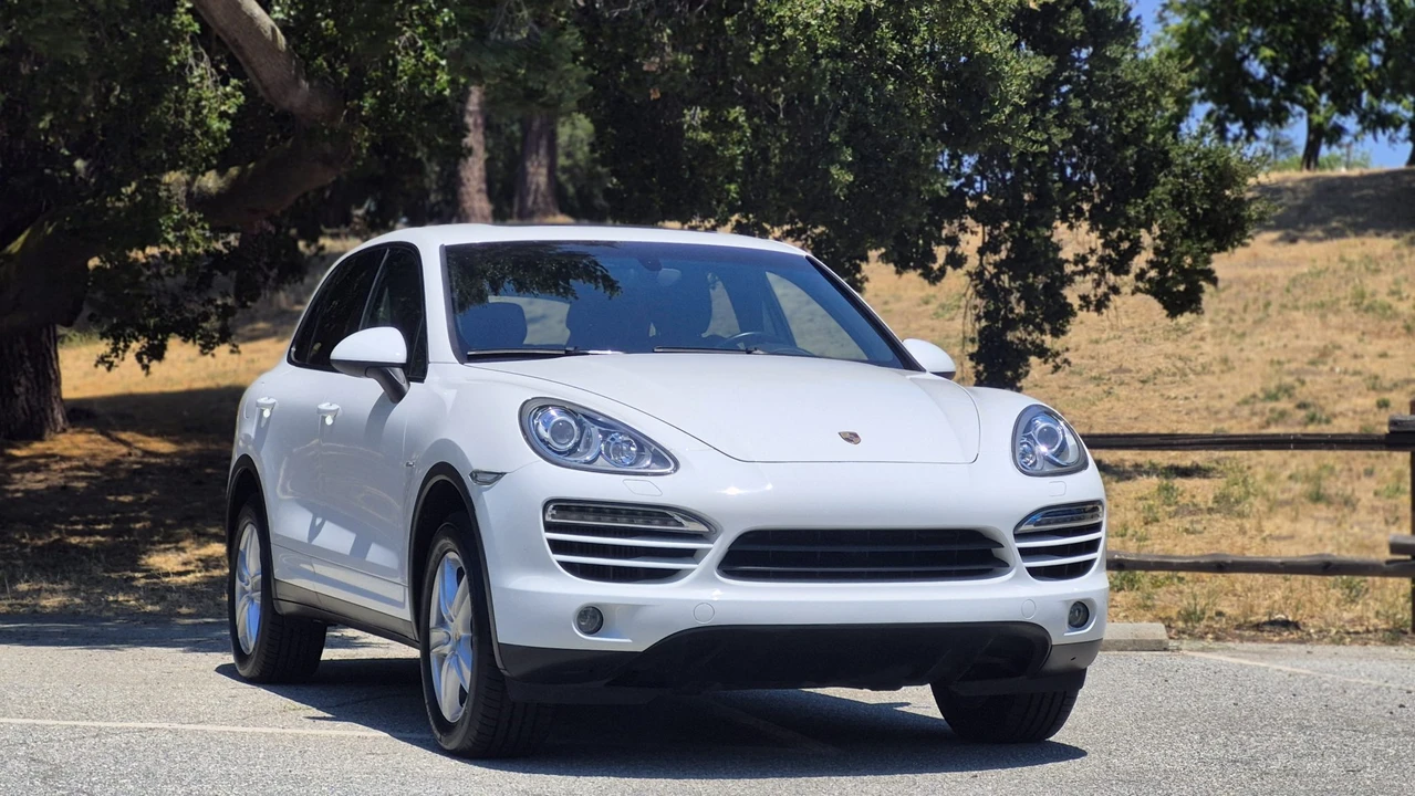 2014 Porsche 958 Cayenne Diesel - Image 19 of 31