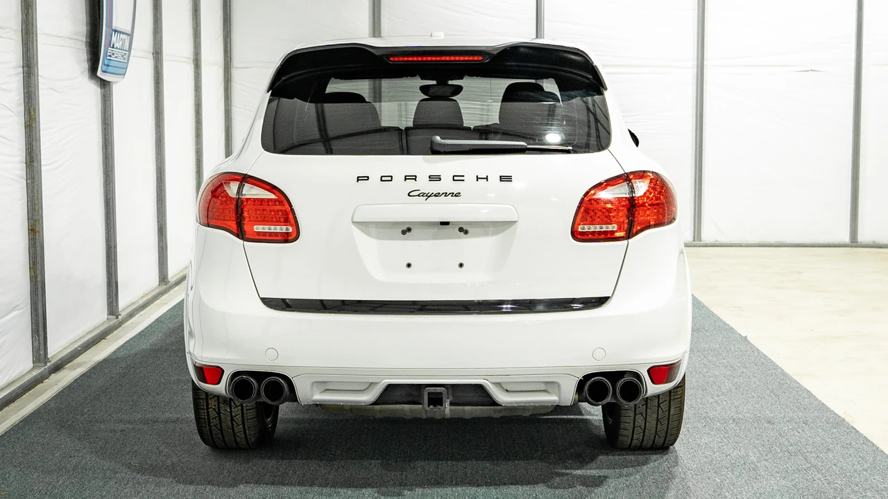2014 Porsche 958 Cayenne Diesel - Image 30 of 31