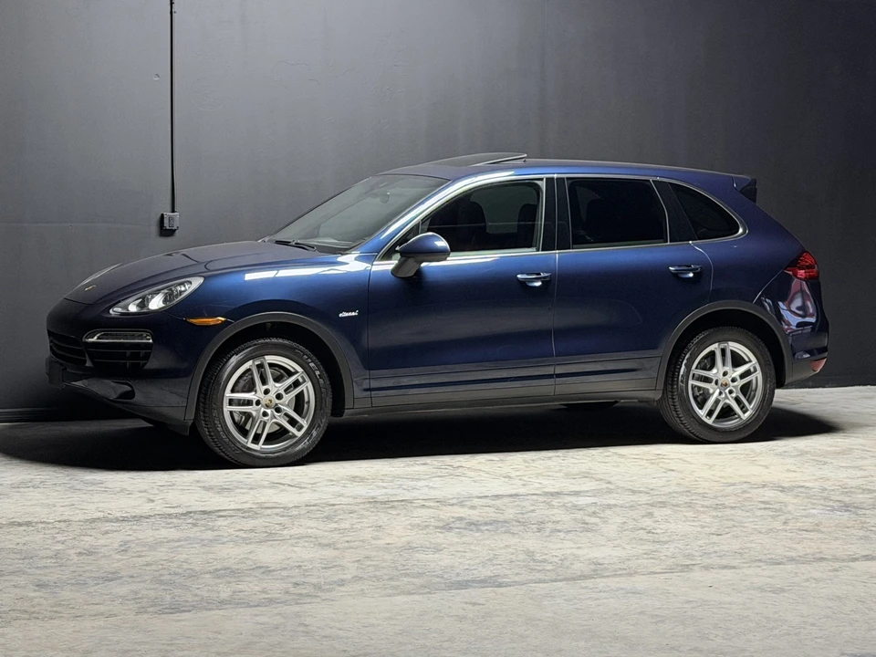 2014 Porsche 958 Cayenne Diesel - Image 25 of 31