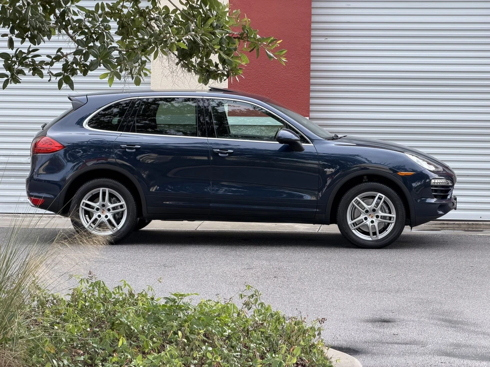 2014 Porsche 958 Cayenne Diesel - Image 19 of 31
