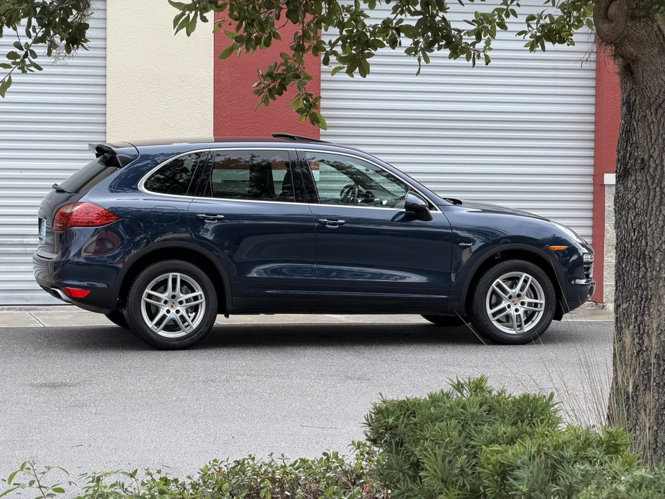 2014 Porsche 958 Cayenne Diesel - Image 18 of 31