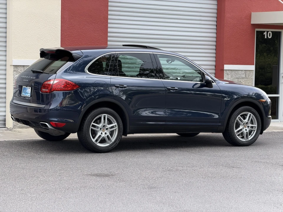 2014 Porsche 958 Cayenne Diesel - Image 16 of 31