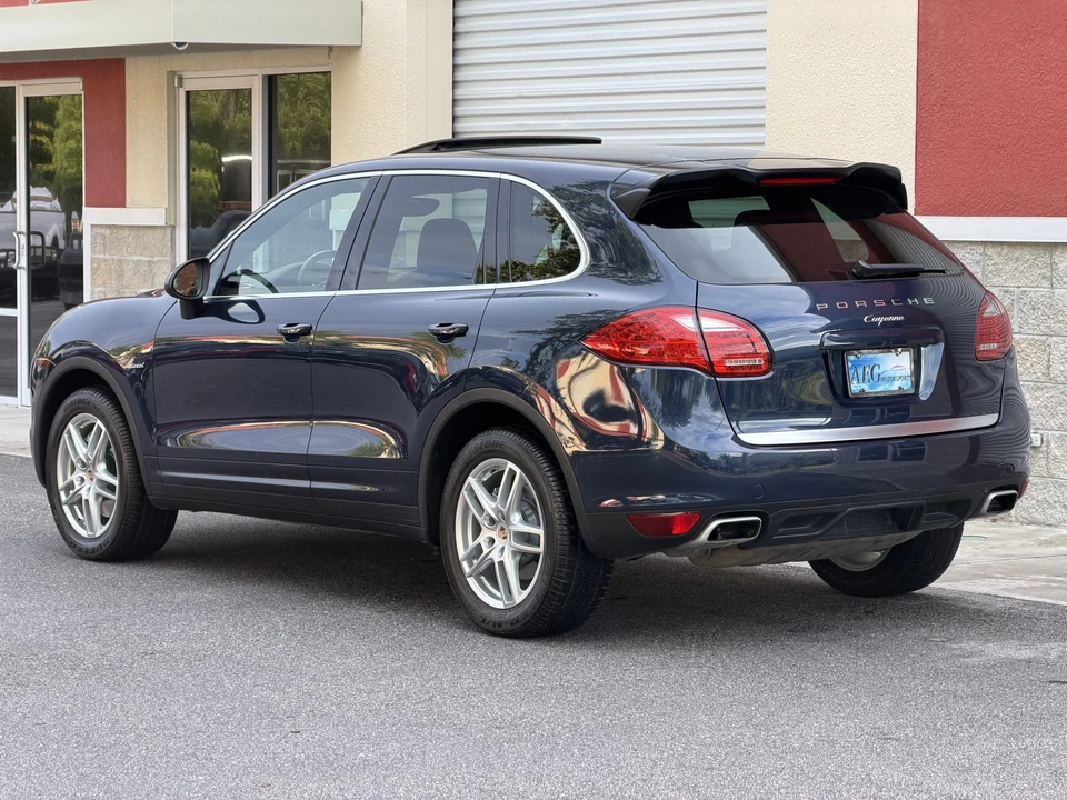 2014 Porsche 958 Cayenne Diesel - Image 11 of 31