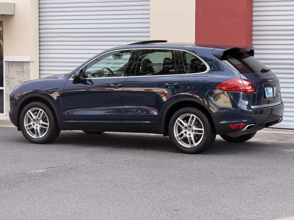 2014 Porsche 958 Cayenne Diesel - Image 9 of 31