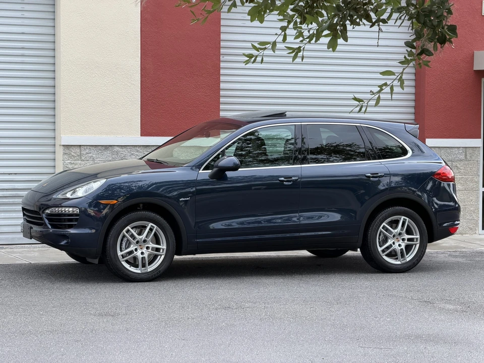 2014 Porsche 958 Cayenne Diesel - Image 4 of 31