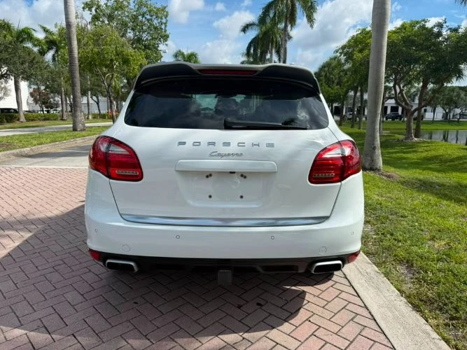 2014 Porsche 958 Cayenne Diesel - Image 7 of 31