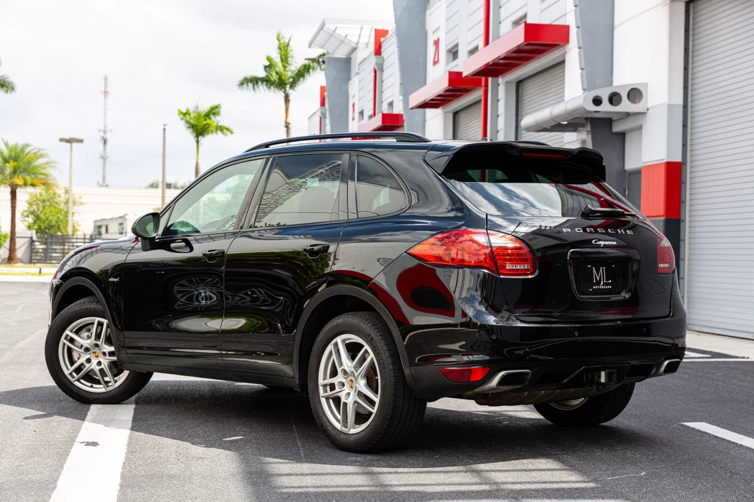 2014 Porsche 958 Cayenne Diesel - Image 31 of 31