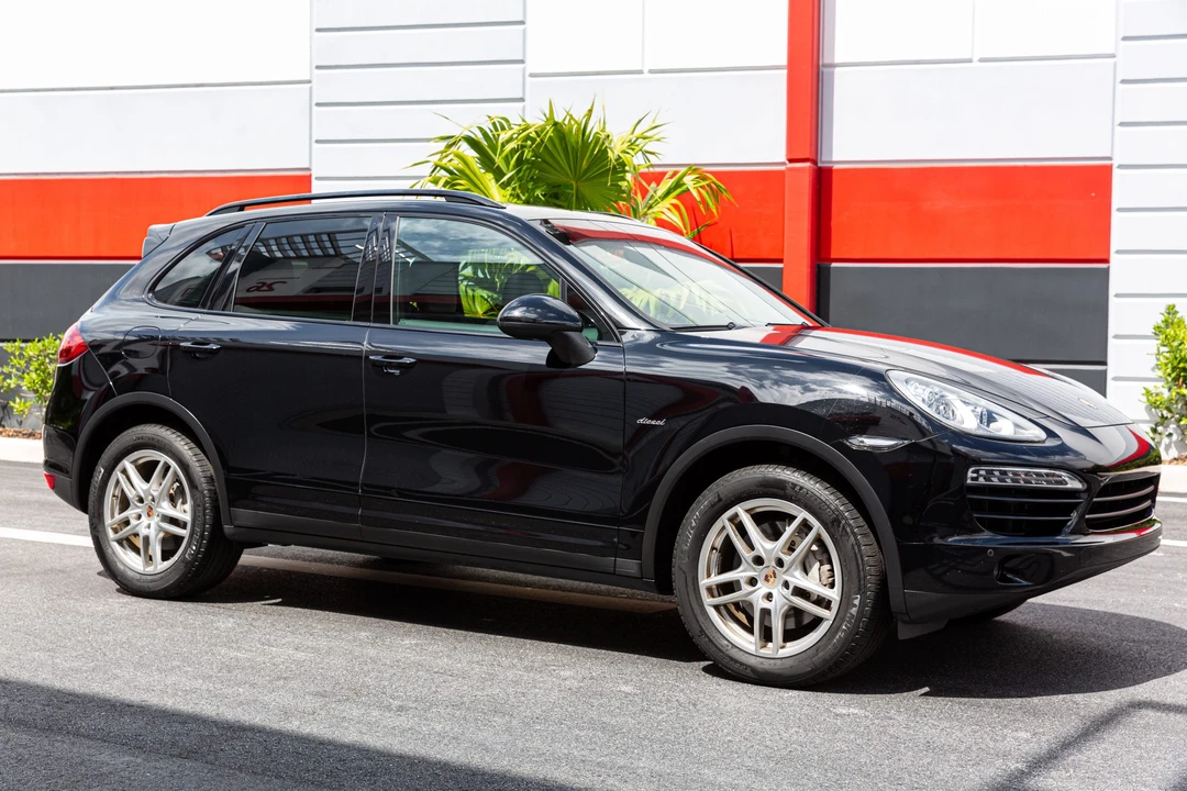 2014 Porsche 958 Cayenne Diesel - Image 15 of 31