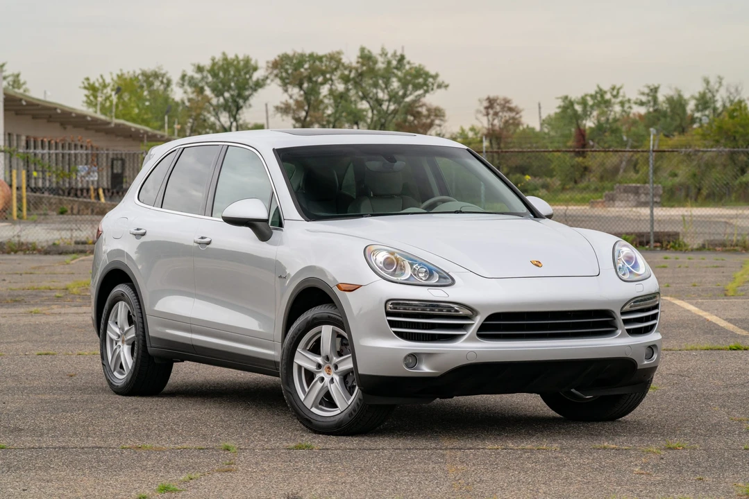 2014 Porsche 958 Cayenne Diesel - Image 22 of 31