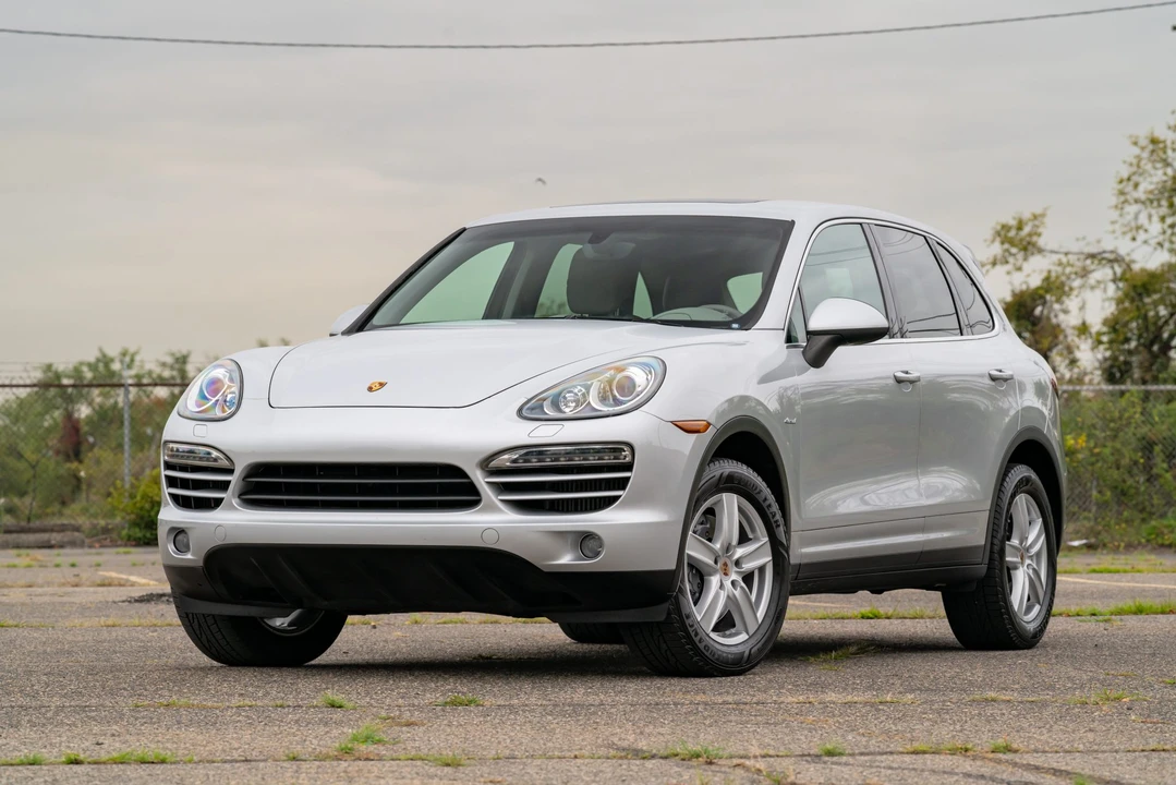 2014 Porsche 958 Cayenne Diesel - Image 3 of 31
