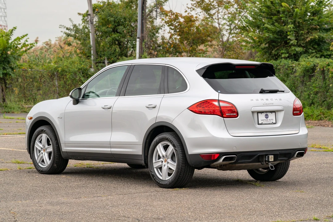 2014 Porsche 958 Cayenne Diesel - Image 8 of 31