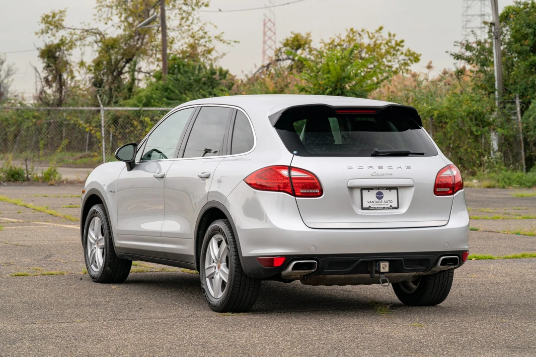 2014 Porsche 958 Cayenne Diesel - Image 9 of 31