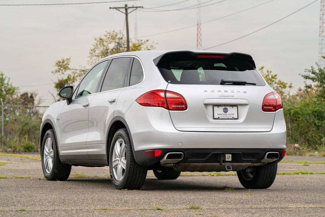 2014 Porsche 958 Cayenne Diesel - Image 10 of 31