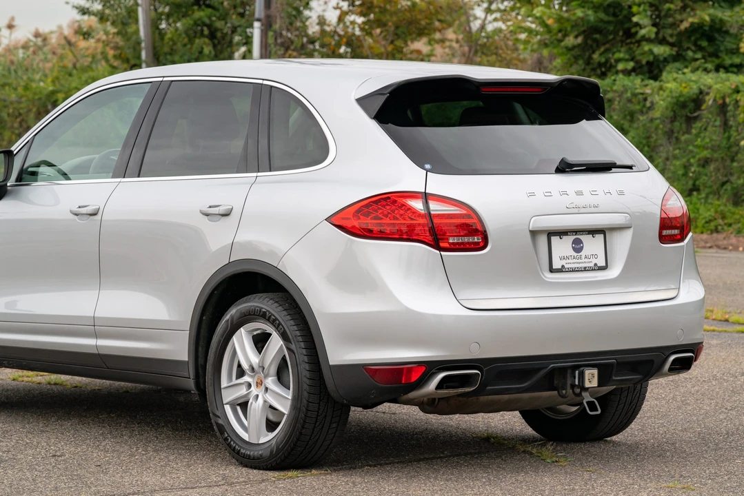 2014 Porsche 958 Cayenne Diesel - Image 28 of 31