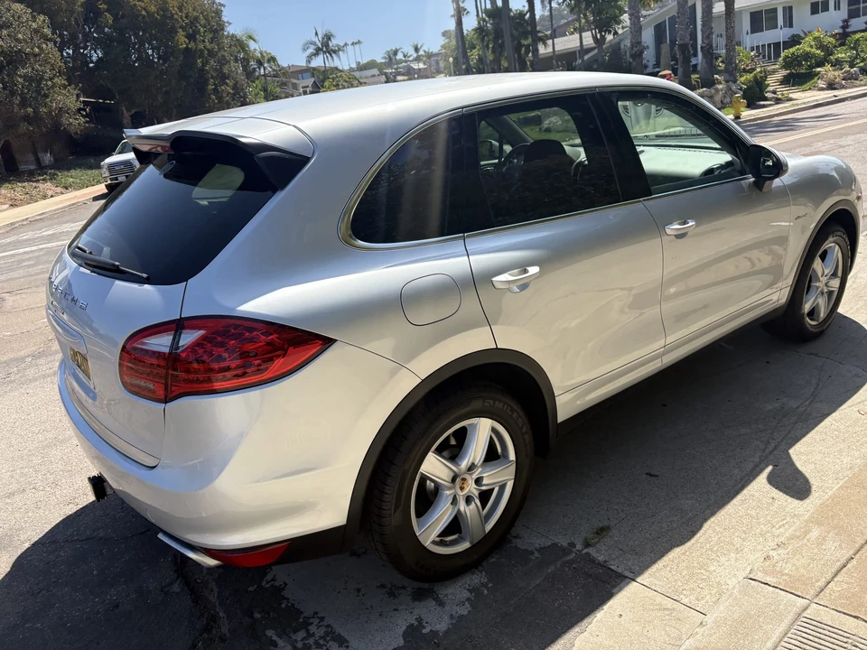 2014 Porsche 958 Cayenne Diesel - Image 16 of 31