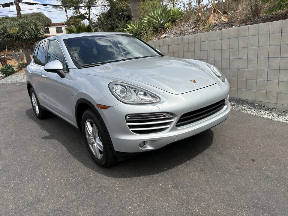 2014 Porsche 958 Cayenne Diesel - Image 4 of 31