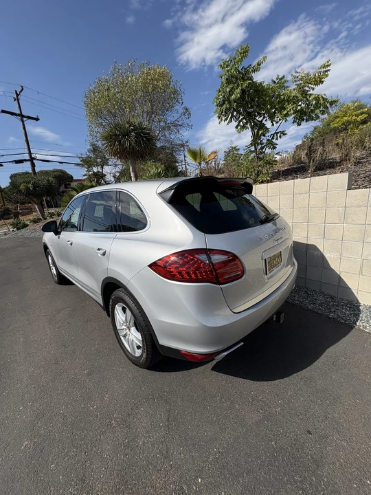 2014 Porsche 958 Cayenne Diesel - Image 30 of 31