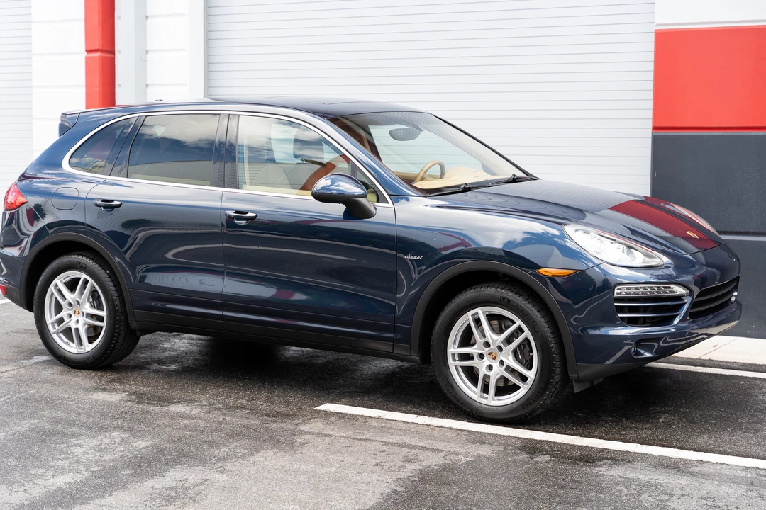 2014 Porsche 958 Cayenne Diesel - Image 23 of 31