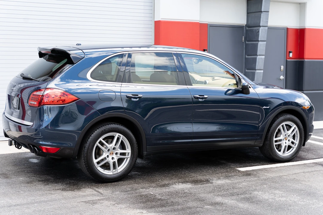 2014 Porsche 958 Cayenne Diesel - Image 21 of 31