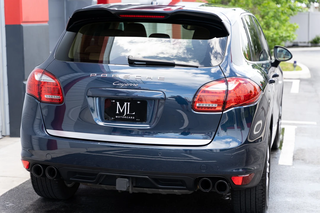 2014 Porsche 958 Cayenne Diesel - Image 17 of 31