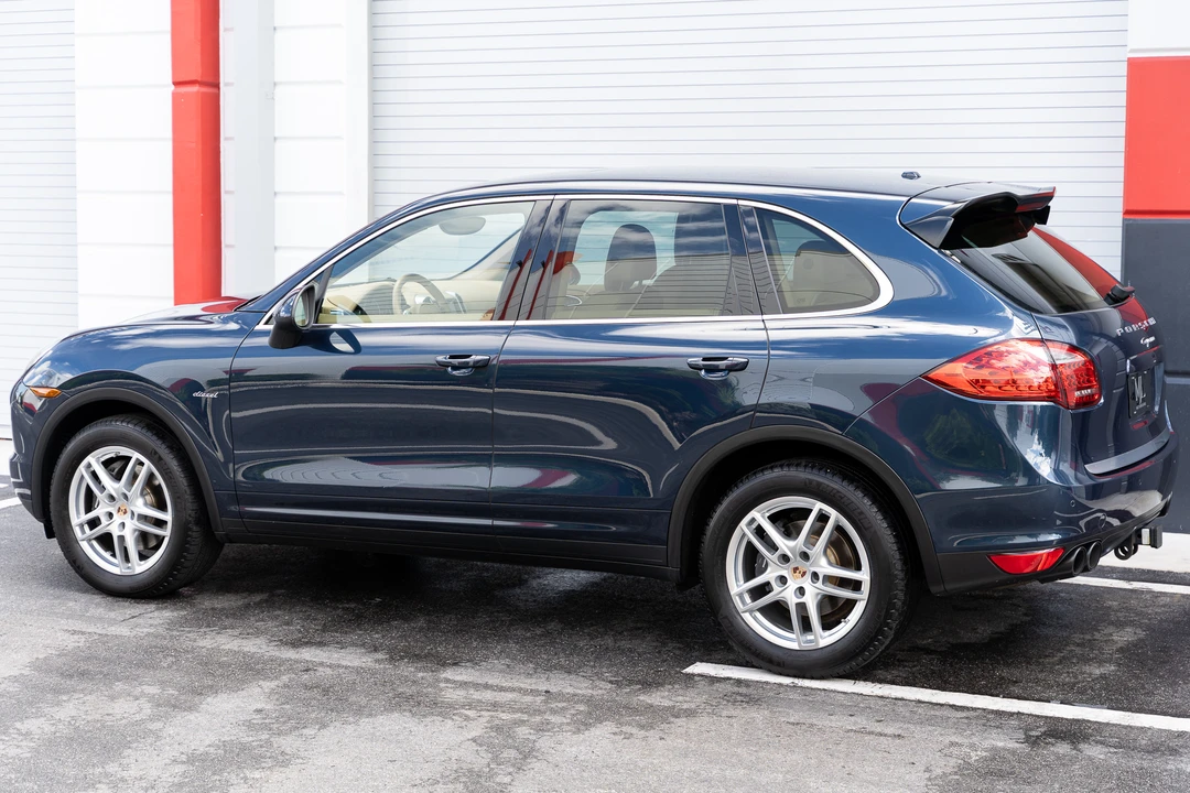 2014 Porsche 958 Cayenne Diesel - Image 9 of 31