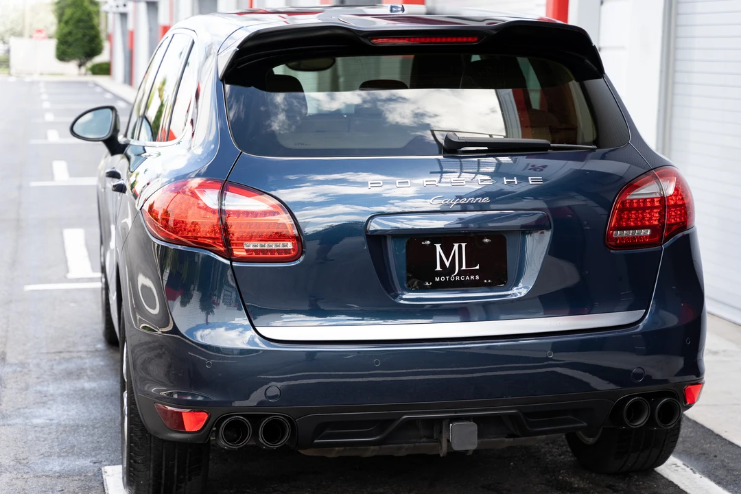 2014 Porsche 958 Cayenne Diesel - Image 14 of 31