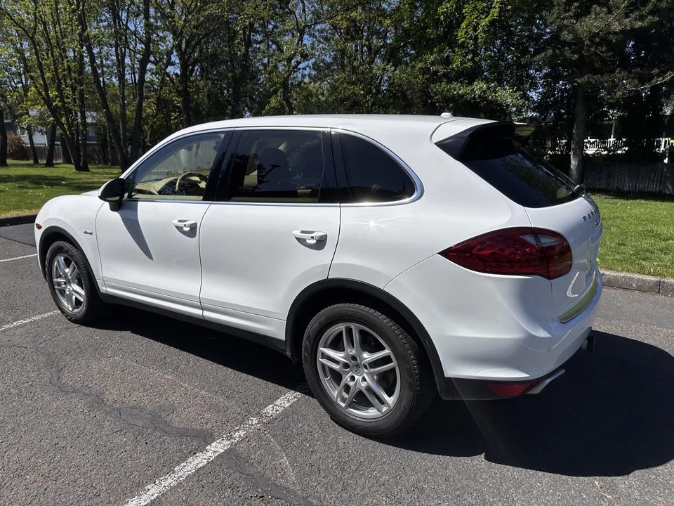 2014 Porsche 958 Cayenne Diesel - Image 13 of 31
