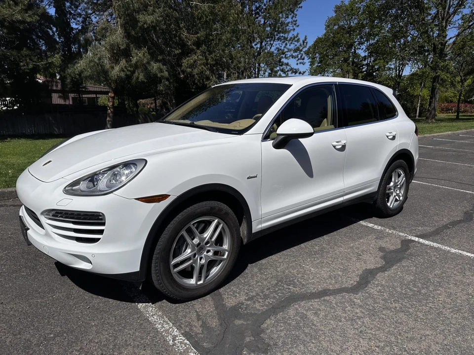 2014 Porsche 958 Cayenne Diesel - Image 5 of 31