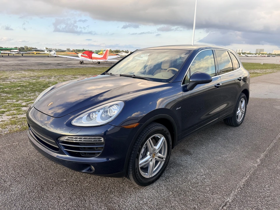 2014 Porsche 958 Cayenne Diesel - Image 11 of 31