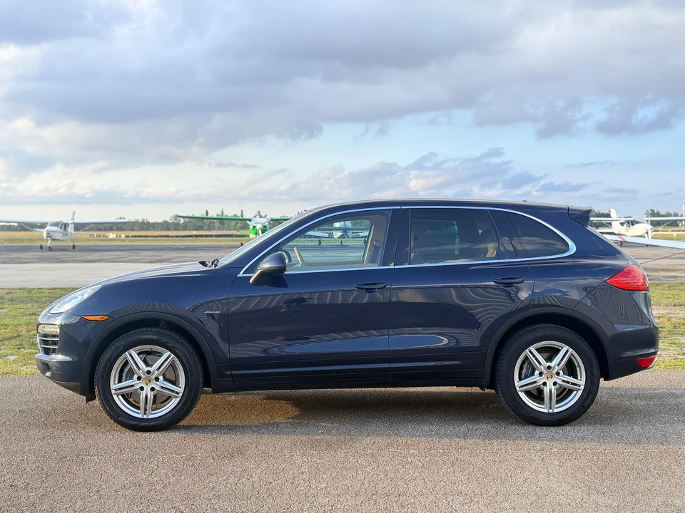 2014 Porsche 958 Cayenne Diesel - Image 14 of 31