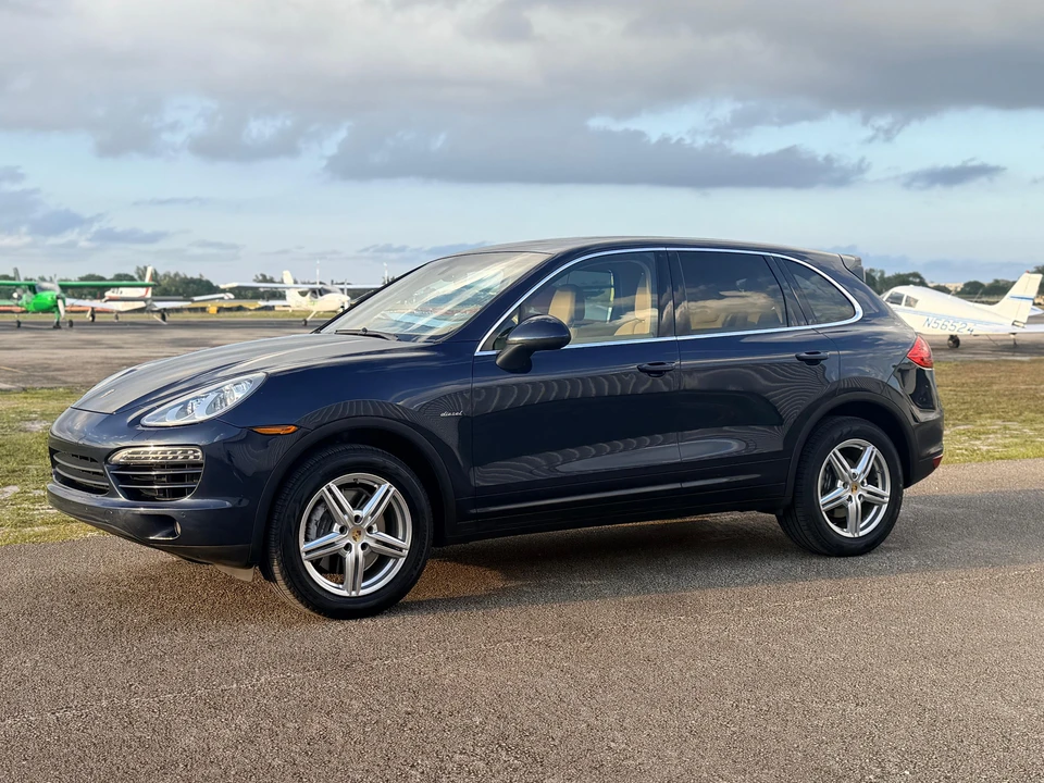 2014 Porsche 958 Cayenne Diesel - Image 13 of 31