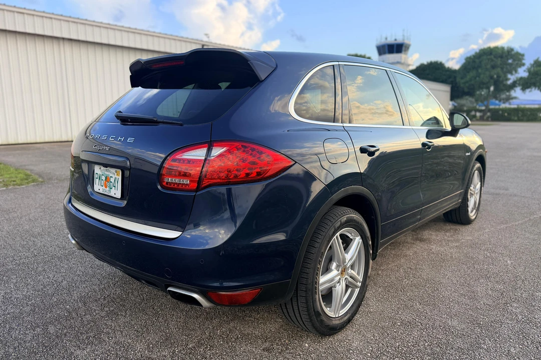 2014 Porsche 958 Cayenne Diesel - Image 4 of 31