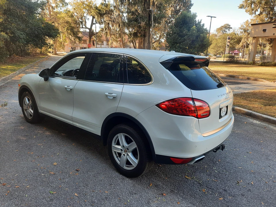 2014 Porsche 958 Cayenne Diesel - Image 17 of 31