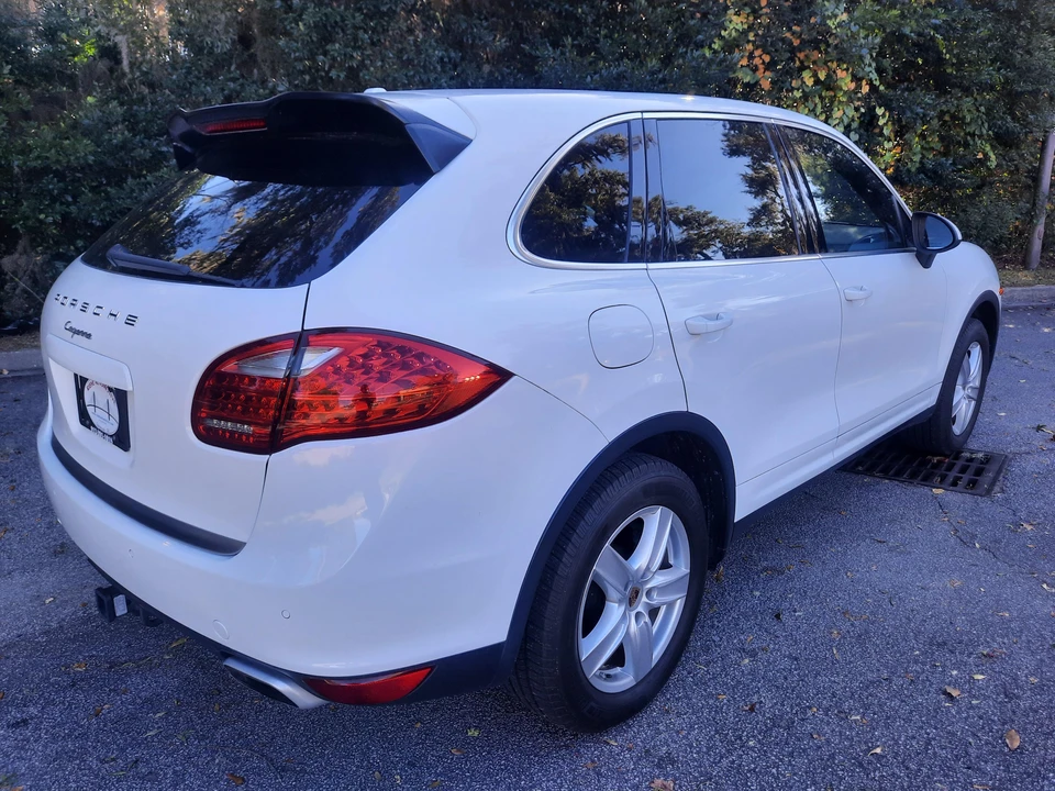 2014 Porsche 958 Cayenne Diesel - Image 26 of 31