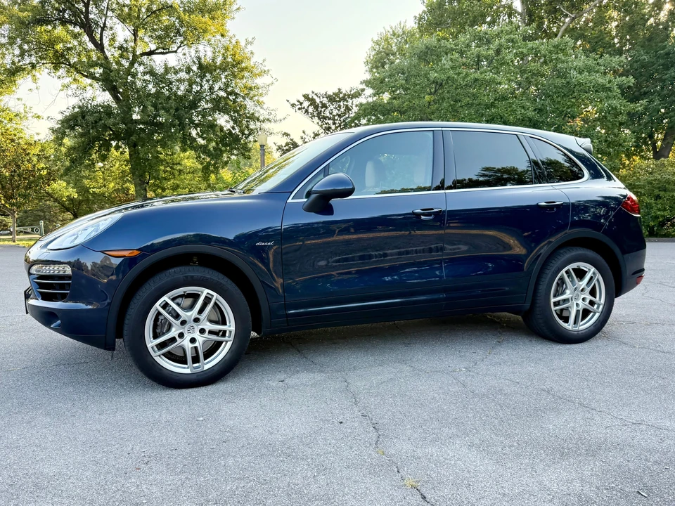 2014 Porsche 958 Cayenne Diesel - Image 13 of 31