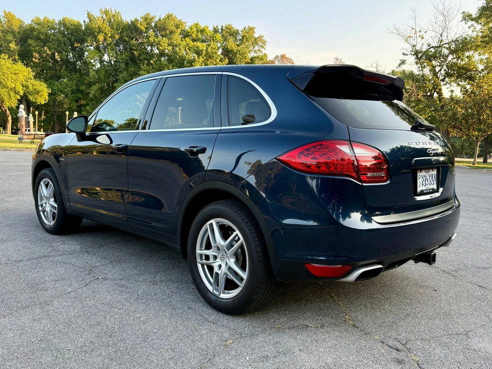 2014 Porsche 958 Cayenne Diesel - Image 18 of 31