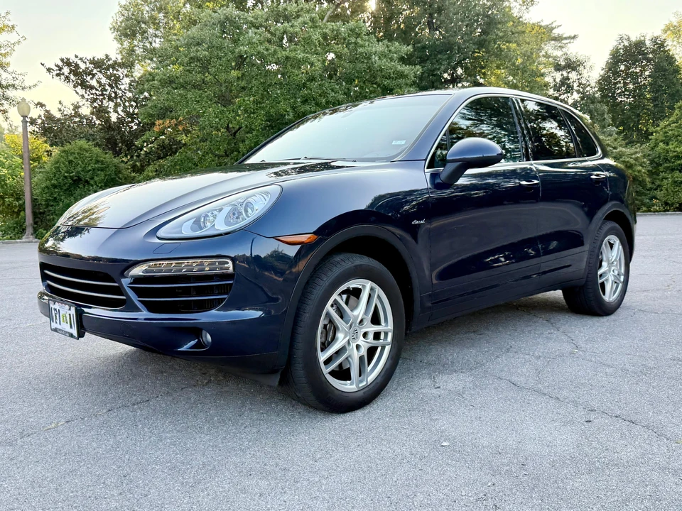 2014 Porsche 958 Cayenne Diesel - Image 10 of 31