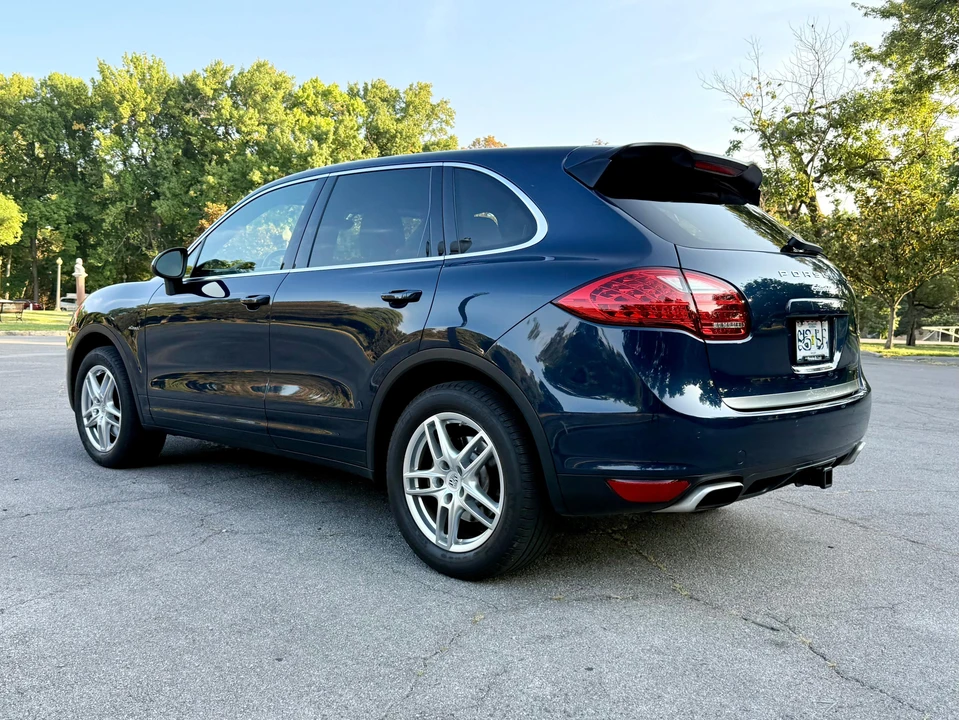 2014 Porsche 958 Cayenne Diesel - Image 16 of 31
